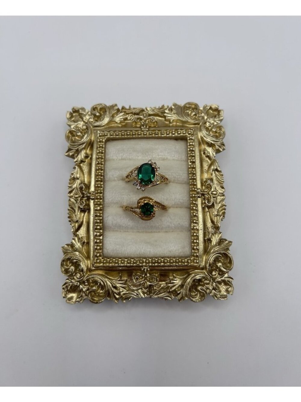 Gold Tone Green Rhinestone Rings Size 8 Set Of 2 Christmas Holidays Emerald Hues